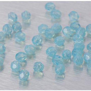 Fire Polish Opaque - Pale Turquoise (63100) 4mm