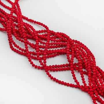 Lawa wulkaniczna lakierowana kulka czerwony 4mm - na sznurze