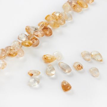 Brioletka briolette łezka fasetowana kwarc z rutylem 9-12mm