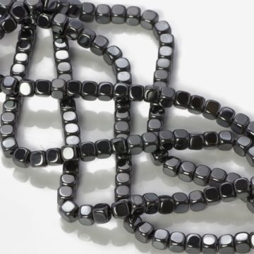 Hematyt platerowany kostka zaokrąglona natural 4x4mm