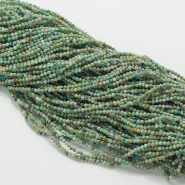 Turkus afrykański naturalny kulka fasetowana zielona 2mm - na sznurze