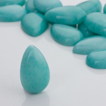Jadeit kaboszon łezka turkusowa 30x20mm