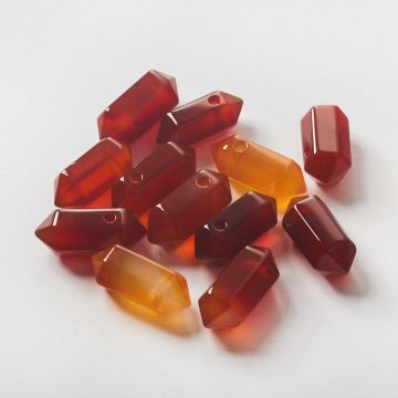 Karneol zawieszka grot 19-21mm