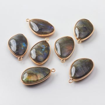 Labradoryt opalizujący zawieszka łezka nieregularna w okuciu 35mm