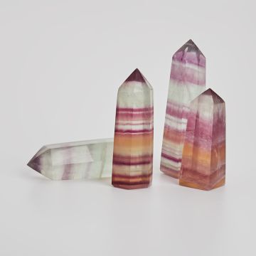 Słupek z fluorytu 4-7cm