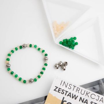 Zestaw do samodzielnego wykonania bransoletki na gumce, dodatki ze stali chirurgicznej w kolorze srebrnym