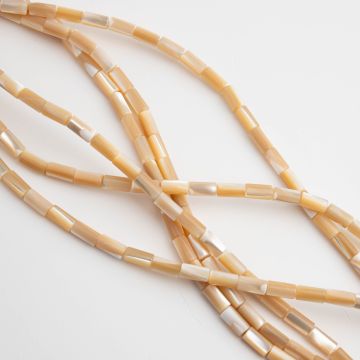 Masa perłowa słupek opalizujący beżowy 8x4mm