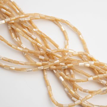 Masa perłowa słupek beżowy opalizujący 3x5mm