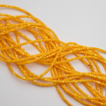 Masa perłowa walec gładki żółty 3x3,5mm