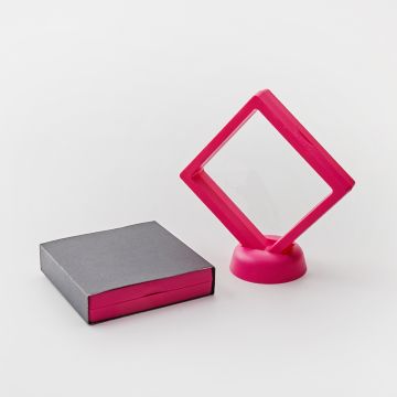 Ekspozytor z membraną ramka 3D fuksja z etui 9x9cm