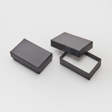 Pudełko do biżuterii czarne 5x8x2,5cm