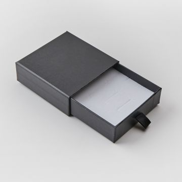 Pudełka ozdobne wysuwane czarne 9x9cm
