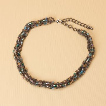 Kolia z drobnych łańcuszków z kryształkami 50cm