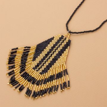 Naszyjnik boho z koralików Matsuno 10cm