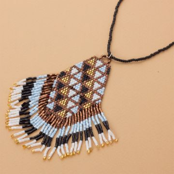 Naszyjnik boho z koralików Matsuno 10cm