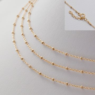 Gotowy łańcuszek ozdobny z oponkami diamentowanymi pozłacany AG925 45cm