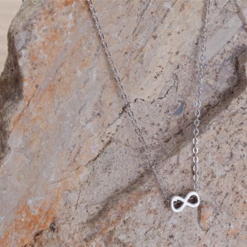 Srebrny rodowany naszyjnik nieskończoność 46cm, AG925 Srebrny rodowany naszyjnik nieskończoność 46cm, AG925