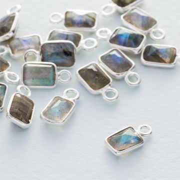 Labradoryt prostokąt fasetowany zawieszka w okuciu AG925  6,5x4,5mm