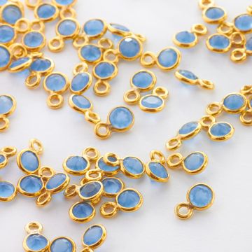 Chalcedon fasetowany niebieski w okuciu zawieszka AG925 4mm