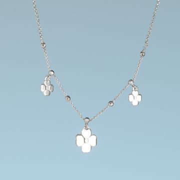 Srebrny, rodowany naszyjnik trzy koniczynki, AG925 30-40cm Srebrny, rodowany naszyjnik trzy koniczynki, AG925 30-40cm