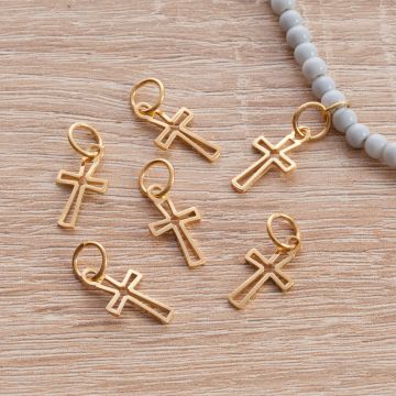 Srebrny pozłacany krzyż wycięty AG925 17,5x9mm