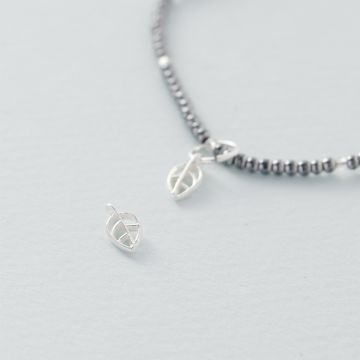 Srebrna zawieszka listek ażurowy AG925 9x4.5mm