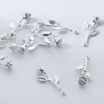 Srebrna zawieszka róża AG925 srebrny 23,5mm