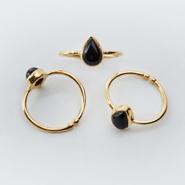 Srebrny pierścionek regulowany z onyksem łezka AG925 pozłacany 20mm Srebrny pierścionek regulowany z onyksem łezka AG925 pozłacany 20mm