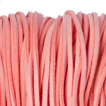 Rzemień zamszowy płaski różowy 2,5x1mm