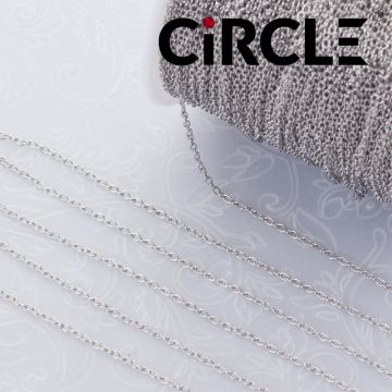 Łańcuszek mini owal ze stali chirurgicznej w kolorze srebrnym 1,5x1,8mm