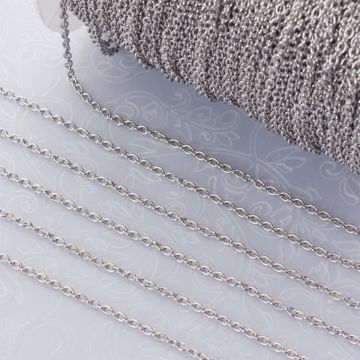 Łańcuszek owal ze stali chirurgicznej w kolorze srebrnym 2x1,7mm