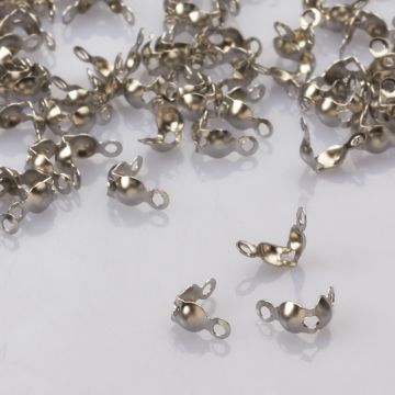 Łapaczki dziewczynki ze stali chirurgicznej w kolorze srebrnym 4mm