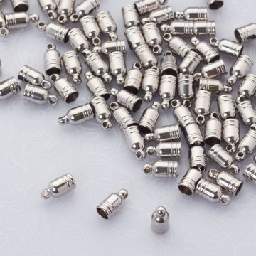 Końcówki ozdobne ze stali chirurgicznej w kolorze srebrnym 4mm