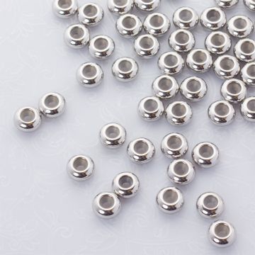 Zapięcie stoper z silikonem ze stali chirurgicznej w kolorze srebrnym 8mm