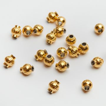 Przekładka kulka ozdobna z kołnierzem ze stali chirurgicznej w kolorze złotym 6mm