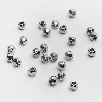 Kulka fasetowana ze stali chirurgicznej w kolorze srebrnym 4mm