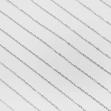 Łańcuszek forza owal płaski ze stali chirurgicznej w kolorze srebrnym 2,3x1,3mm