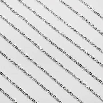 Łańcuszek owal gruby ze stali chirurgicznej w kolorze srebrnym 4x3mm