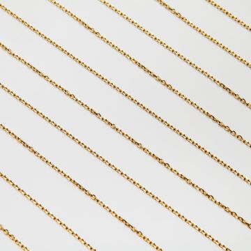 Łańcuszek owal diamentowany ze stali chirurgicznej w kolorze złotym 2,5x1,6mm