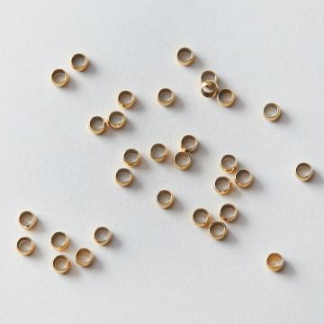 Przekładka ze stali chirurgicznej pierścień w kolorze złotym 3mm