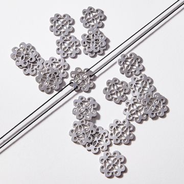 Zawieszka łącznik ze stali chirurgicznej serwetka w kolorze srebrnym 16mm