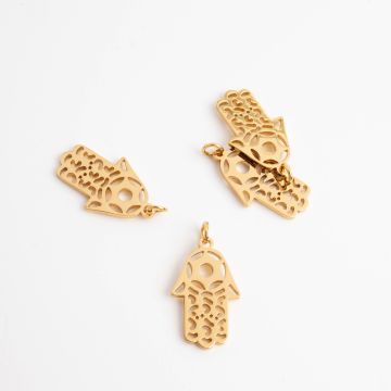 Mini zawieszka ze stali chirurgicznej ręka Fatimy w kolorze złotym 16,5mm