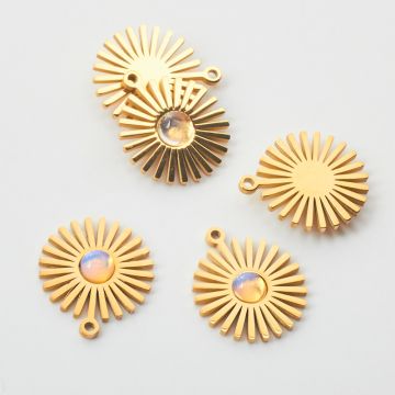 Zawieszka ze stali chirurgicznej słoneczko z opalem w kolorze złotym 14mm