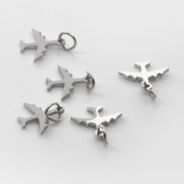 Zawieszka ze stali chirurgicznej samolot w kolorze srebrnym 11mm