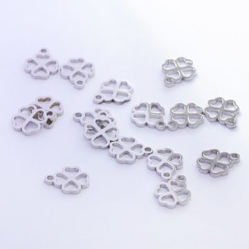 Zawieszka ze stali chirurgicznej koniczynka w kolorze srebrnym 10,5mm