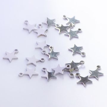 Zawieszka ze stali chirurgicznej gwiazdka w kolorze srebrnym 9,5mm