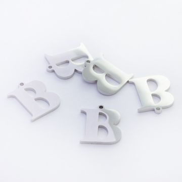 Zawieszka ze stali szlachetnej literka B w kolorze srebrnym 13,6mm