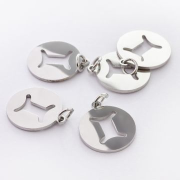 Zawieszka ze stali chirurgicznej znak zodiaku Bliźnięta w kolorze srebrnym 15mm