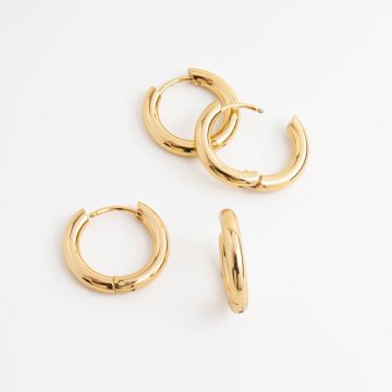 Kolczyki koła zapinane ze stali chirurgicznej w kolorze złotym 18mm Kolczyki koła zapinane ze stali chirurgicznej w kolorze złotym 18mm