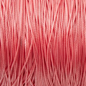 Sznurek powlekany ciemny róż 0,5mm